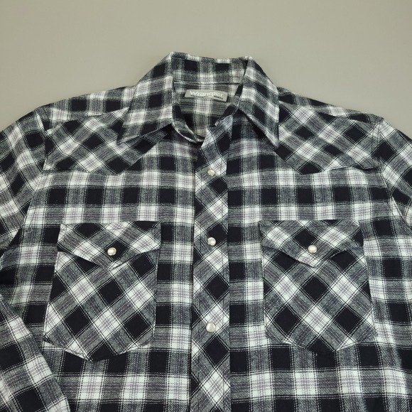 Wrangler Wrancher Shirt Men Medium Regular Fit Black White Plaid Pearl Snap Soft - Picture 4 of 12